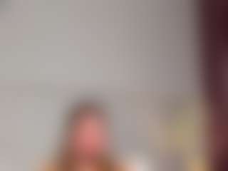 Live cam show with Er1ka - Blonde Hair College on Fling VIP Chat