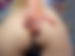 Live cam show with Er1ka - Athletic Fetish on Latina Girls