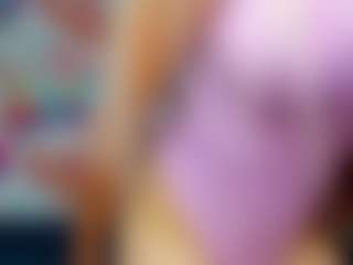 Live cam show with Er1ka - Fuck on AdultVida.com