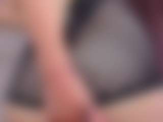 Live cam show with Er1ka - Normal on hornycams.live