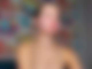 Live cam show with Er1ka - Fuck on Camsoda