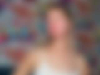 Live cam show with Er1ka - Athletic Amateur on Camsoda