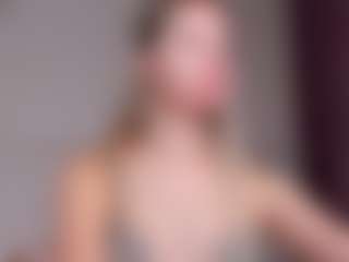 Live cam show with Er1ka - Public on Camsoda