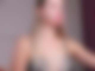 Live cam show with Er1ka - Athletic Public on Camsoda