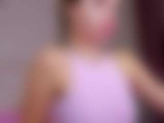 Live cam show with Er1ka - Shaved on CamwithHer