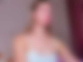 Live cam show with Er1ka - Athletic on instabang