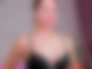 Live cam show with Er1ka - Shaved on Camsoda