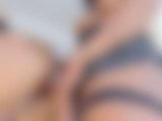 Camilayisabella's Live Sex Cam Show