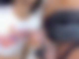 Camilayisabella's Live Sex Cam Show