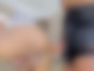 Camilayisabella's Live Sex Cam Show