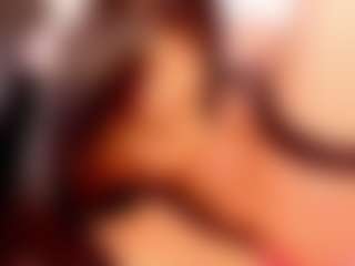 Live cam show with Camilayisabella - Black Hair on https://playwithruby.com