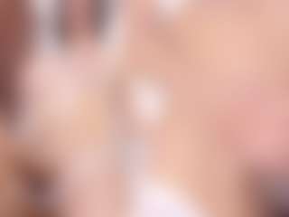 Camilayisabella's Live Sex Cam Show