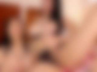 Camilayisabella's Live Sex Cam Show