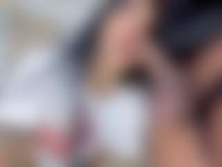Camilayisabella's Live Sex Cam Show