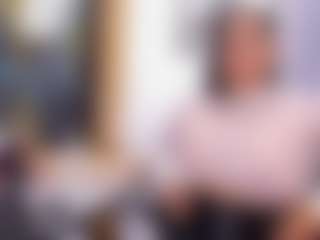 Melissa Cortes MILF webcam performer live streaming