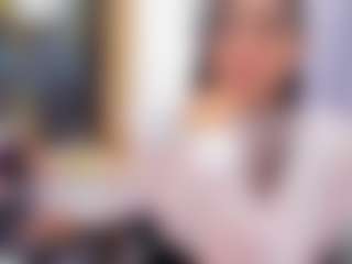 Melissa Cortes MILF webcam performer live streaming