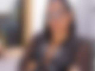 Melissa Cortes MILF webcam performer live streaming