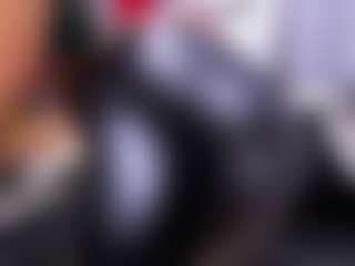 Live cam show with Melissa Cortes - Fingers on Milfs Live