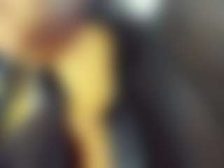 Live cam show with Melissa Cortes - Middle Aged on Uber Horny