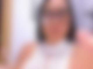 Live cam show with Melissa Cortes - Strip on slutload