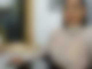 Melissa Cortes MILF webcam performer live streaming