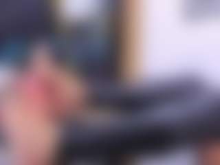 Melissa Cortes MILF webcam performer live streaming