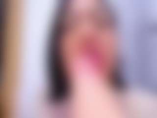 Live cam show with Melissa Cortes - Chubby on Sweet Sext