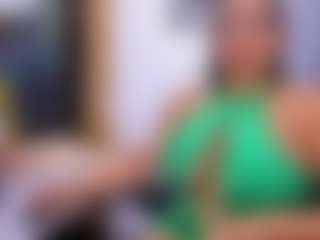 Live cam show with Melissa Cortes - Flirt MILF on SpunkLive