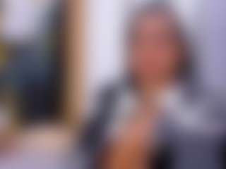 Melissa Cortes MILF webcam performer live streaming