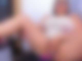 Live cam show with Melissa Cortes - Anal on fapnchat