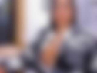 Live cam show with Melissa Cortes - Middle Aged on Camsoda