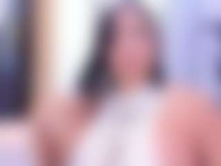 Live cam show with Melissa Cortes - Chubby on AdultVida.com