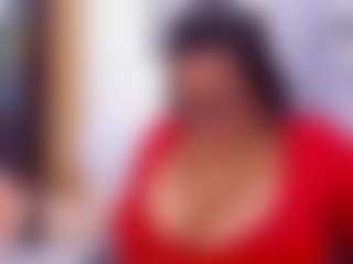 Melissa Cortes MILF webcam performer live streaming