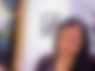 Live cam show with Melissa Cortes - Squirt MILF on Gym Cam Girls