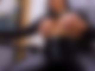 Live cam show with Melissa Cortes - Brown Eyes MILF on Fling VIP Chat