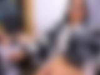 Live cam show with Melissa Cortes - Bedroom on Fit Hotties