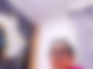 Live cam show with Melissa Cortes - Middle Aged on hrnylive.com