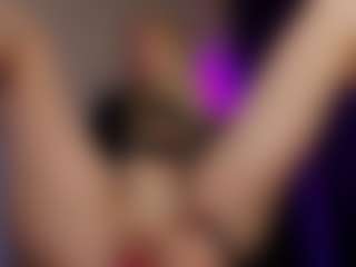 SonyaKreez's Live Sex Cam Show