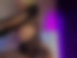 SonyaKreez's Live Sex Cam Show