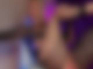 Live cam show with SonyaKreez - Small Tits on SquirtSoMuch