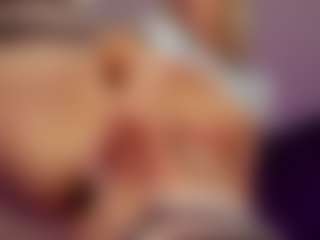 SonyaKreez's Live Sex Cam Show