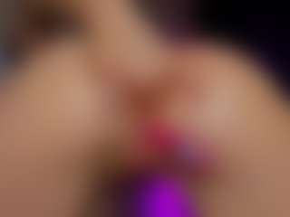 SonyaKreez's Live Sex Cam Show