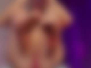 SonyaKreez's Live Sex Cam Show