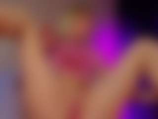 Live cam show with SonyaKreez - Small Tits on xxxlivecams.org