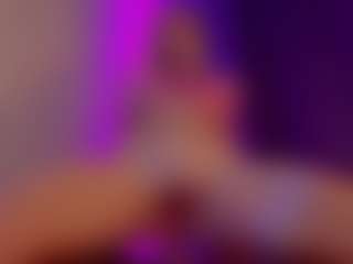 SonyaKreez's Live Sex Cam Show