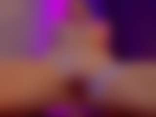 SonyaKreez's Live Sex Cam Show