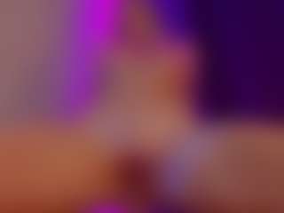 SonyaKreez's Live Sex Cam Show