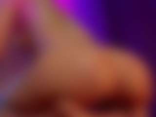 SonyaKreez's Live Sex Cam Show