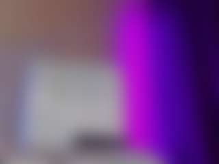 Live cam show with SonyaKreez - Solo on xxxlivecams.org
