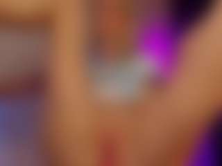 SonyaKreez's Live Sex Cam Show